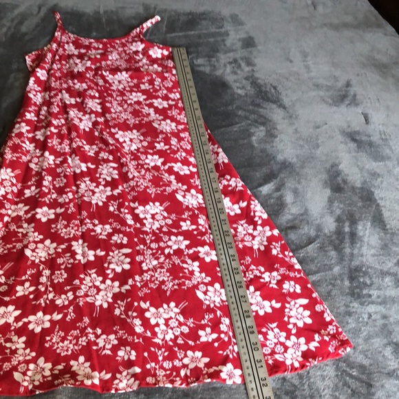 Girls size 10 ally b red and white floral dress - Picture 3 of 8